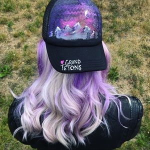 Custom painted trucker hat black